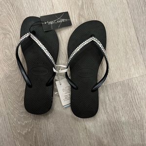 Swarovski crystal Havaiana black sandals size 6